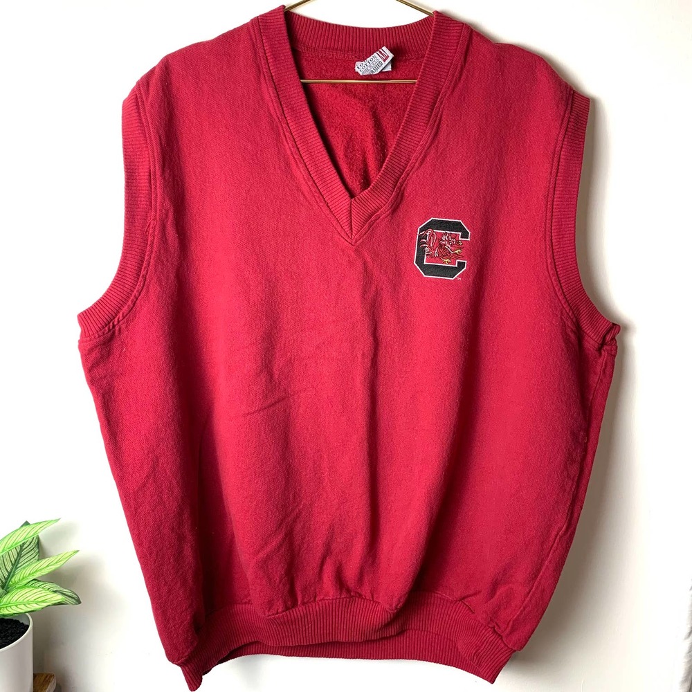 Red V-Neck Vest - Picture 2 of 7